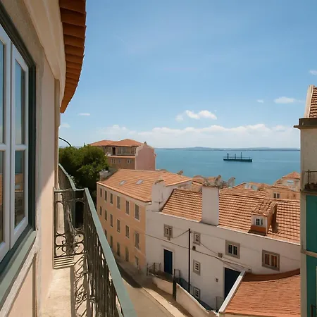 Portas Do Teatro Апартаменти *